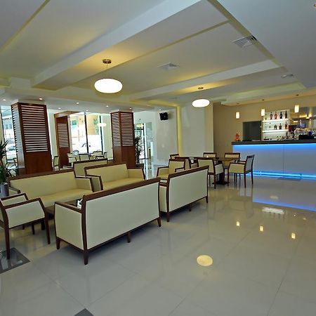 טולצ'אה Hotel Eden מראה חיצוני תמונה